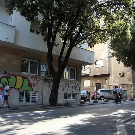 Guest house Lucky Split